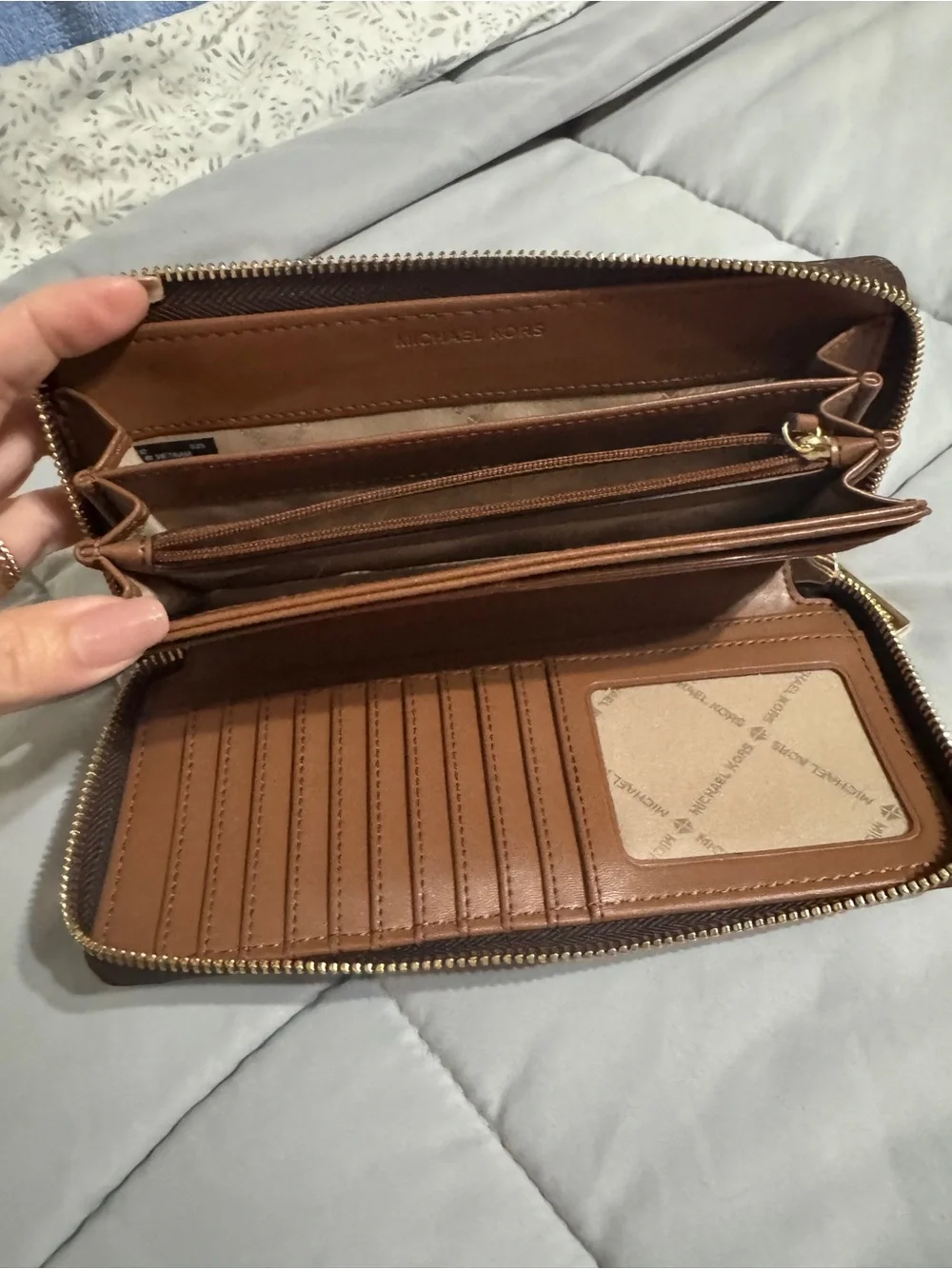 Michael Kors Brown Logo large tote and Wristlet Wallet Set